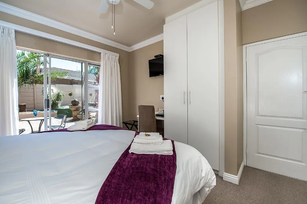 Guesthouse De Tijger Lodge Parow Maison d'hôtes