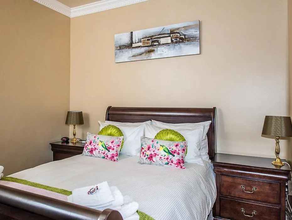 Guesthouse De Tijger Lodge Parow